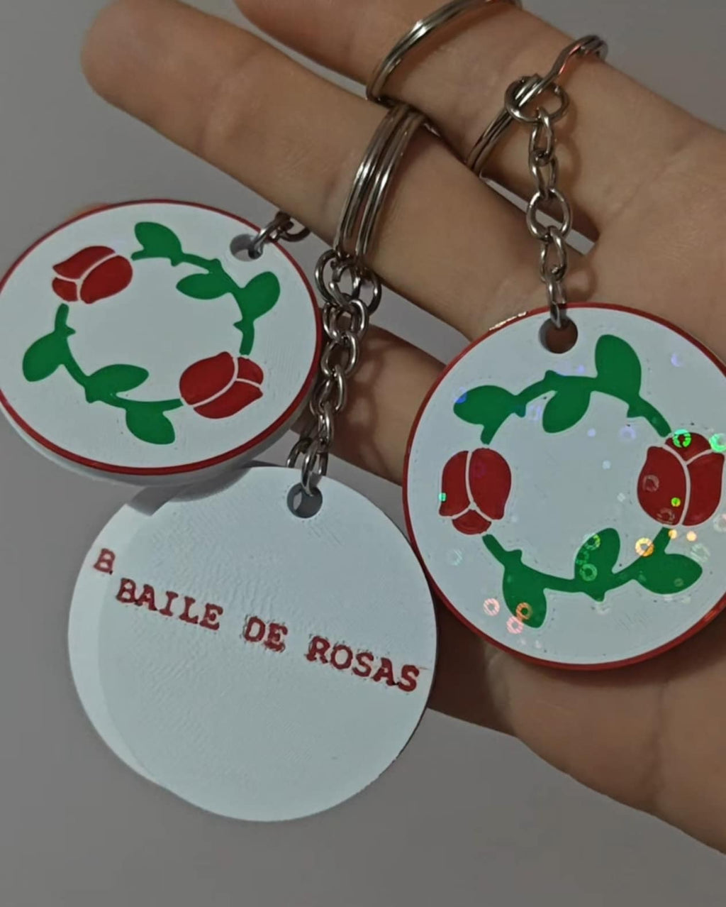 Llavero personalizado 3D con nombre grabado en PLA, diseño único y duradero