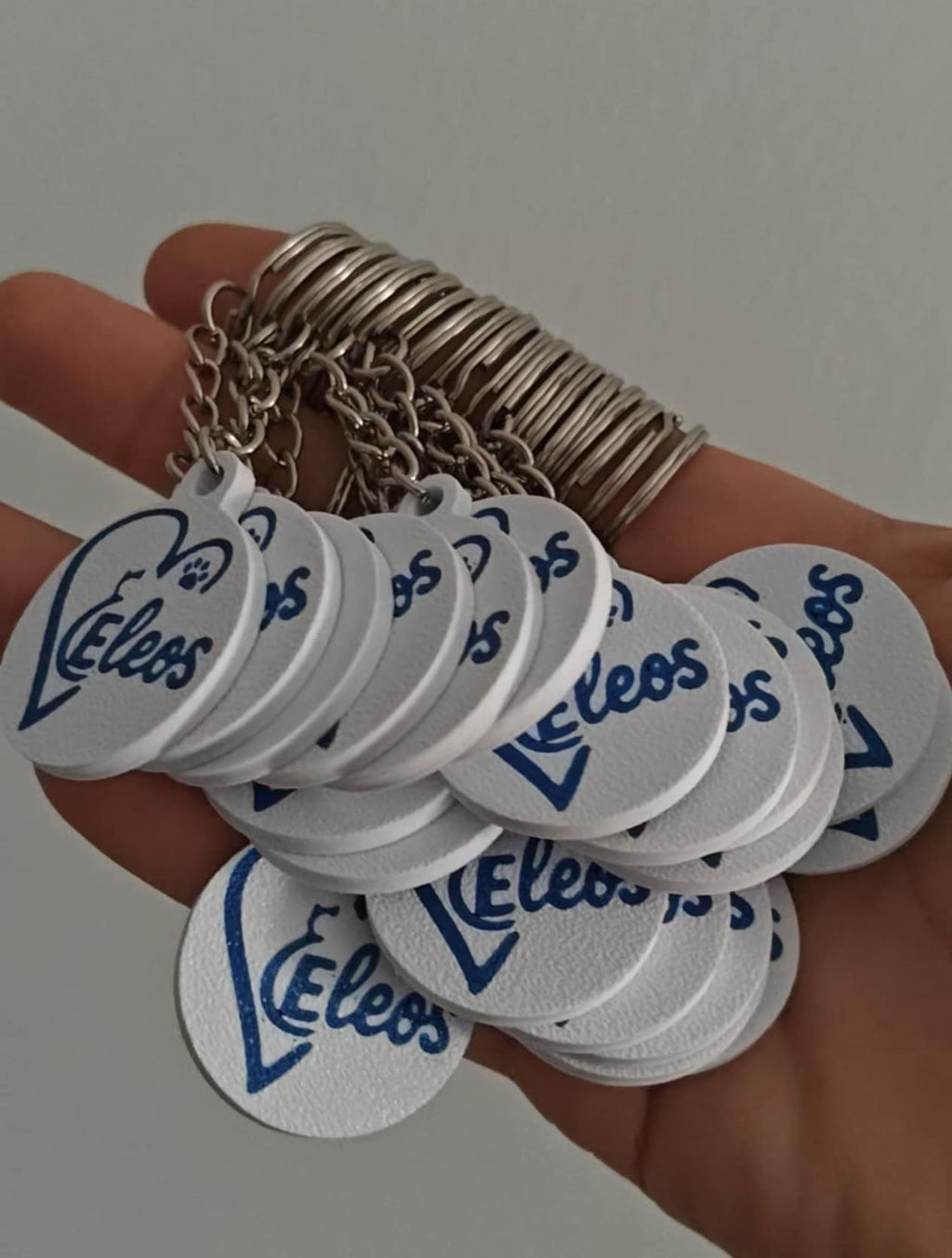 Llavero personalizado 3D como regalo para pareja con iniciales grabadas
